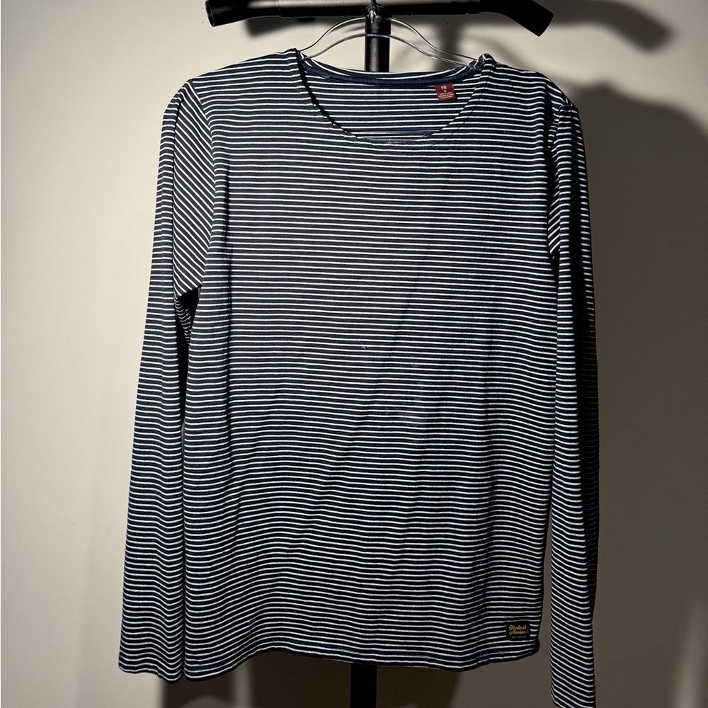 Scotch& Soda Men long sleeve tee, Size S